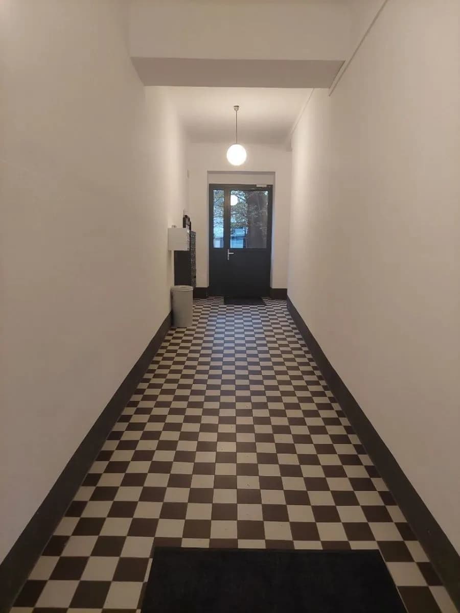 2-Zimmer-Wohnung kaufen in Wien – 39 m², € 250.000 – Bild 2 von 14