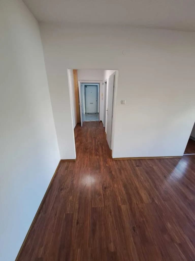 1-Zimmer-Wohnung mieten in Linz – 34,22 m², € 655 – Bild 4 von 9