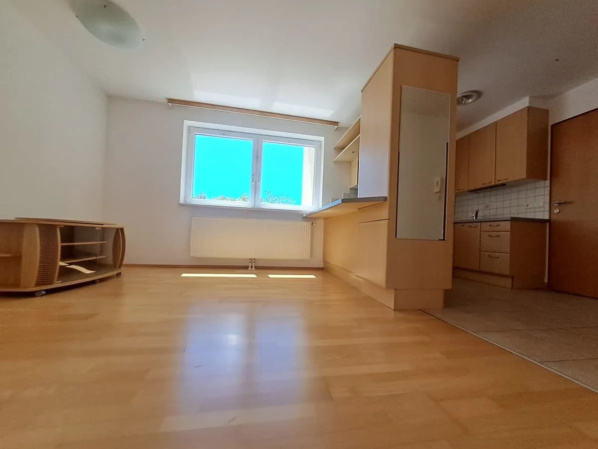 2-Zimmer-Wohnung mieten in Perg – 39 m², € 500 – Bild 3 von 10
