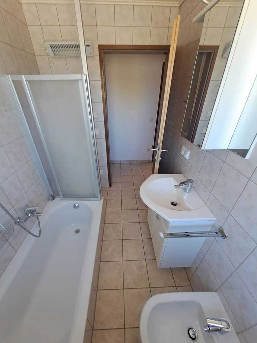 2-Zimmer-Wohnung mieten in Perg – 39 m², € 500 – Bild 6 von 10
