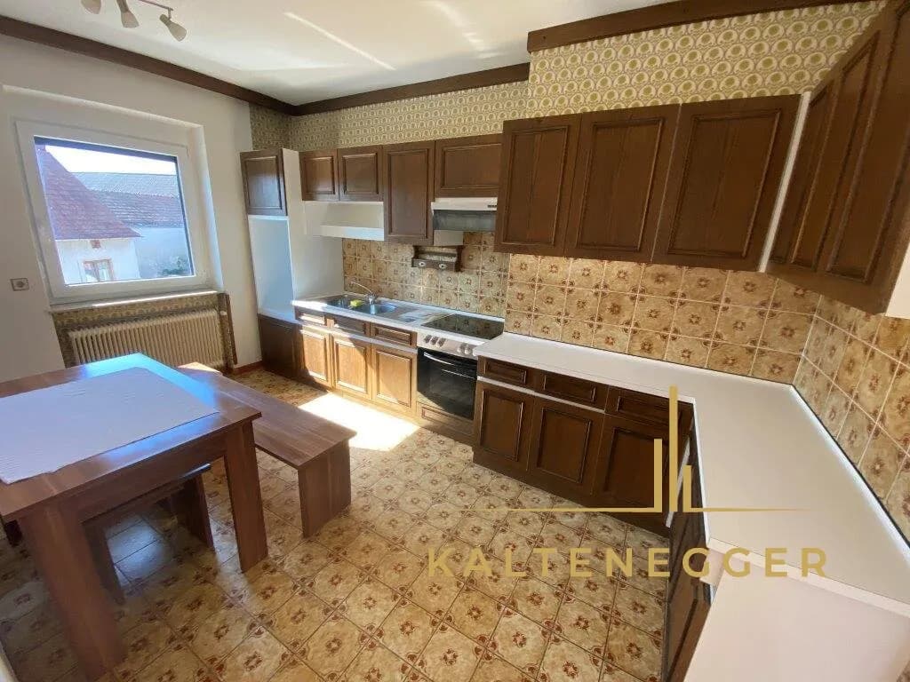 3-Zimmer-Wohnung mieten in Neunkirchen – 70 m², € 544 – Bild 3 von 6