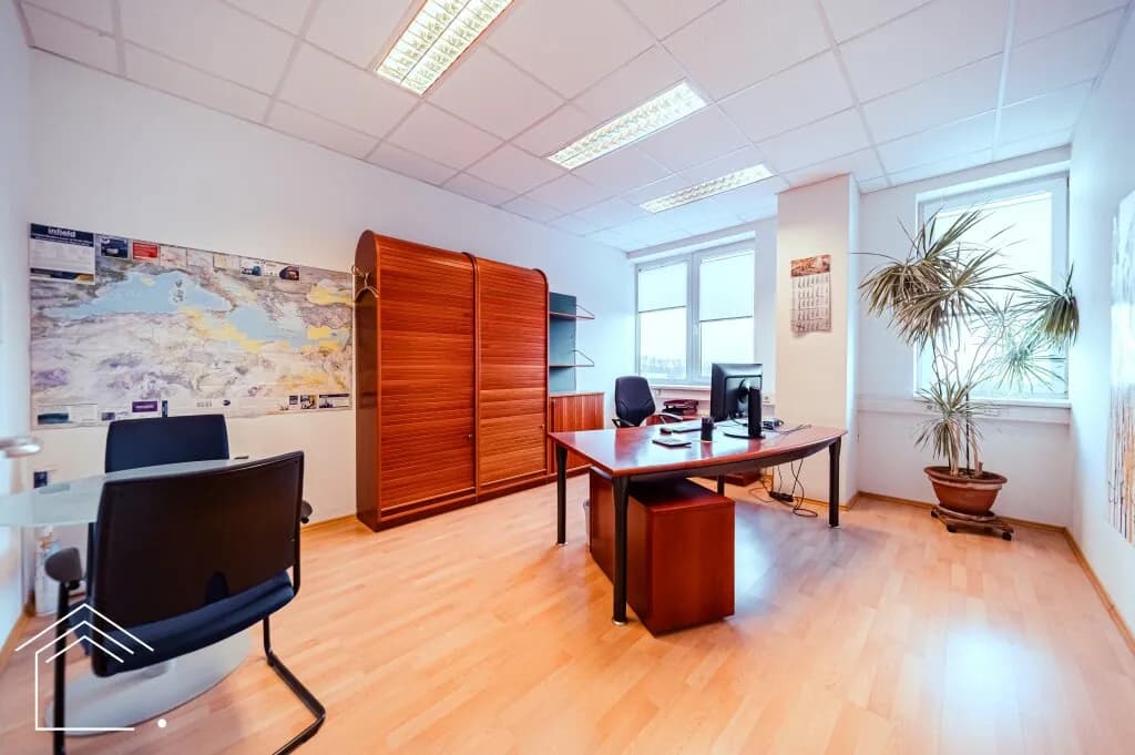 22-Zimmer-Gewerbeimmobilie mieten in Mödling – 1 019 m², € 15.890 – Bild 6 von 9