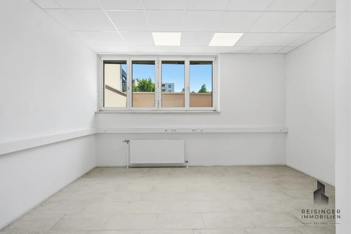 2-Zimmer-Gewerbeimmobilie mieten in Wels – 102 m², € 440