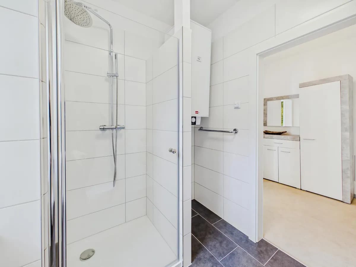 2-Zimmer-Wohnung kaufen in Gmunden – 33 m², € 139.000 – Bild 6 von 24