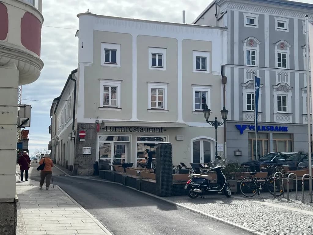 Gewerbeimmobilie mieten in Linz Land – 260 m²