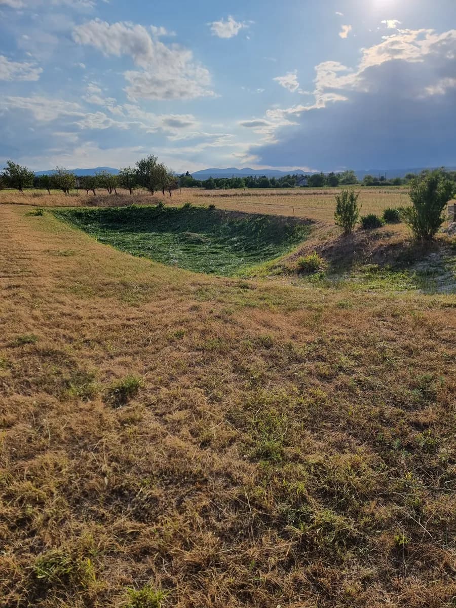 Grundstück mieten in Wiener Neustadt Land – 1 000 m², € 150 – Bild 6 von 7