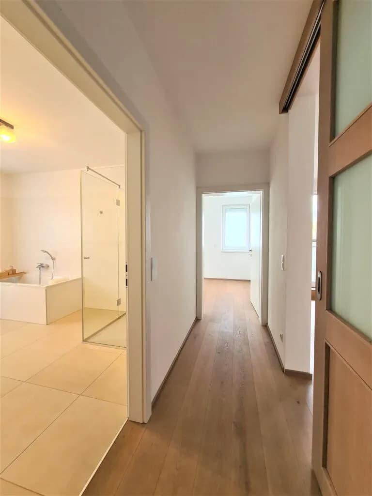 3-Zimmer-Wohnung mieten in Baden – 105 m², € 1.700 – Bild 9 von 27