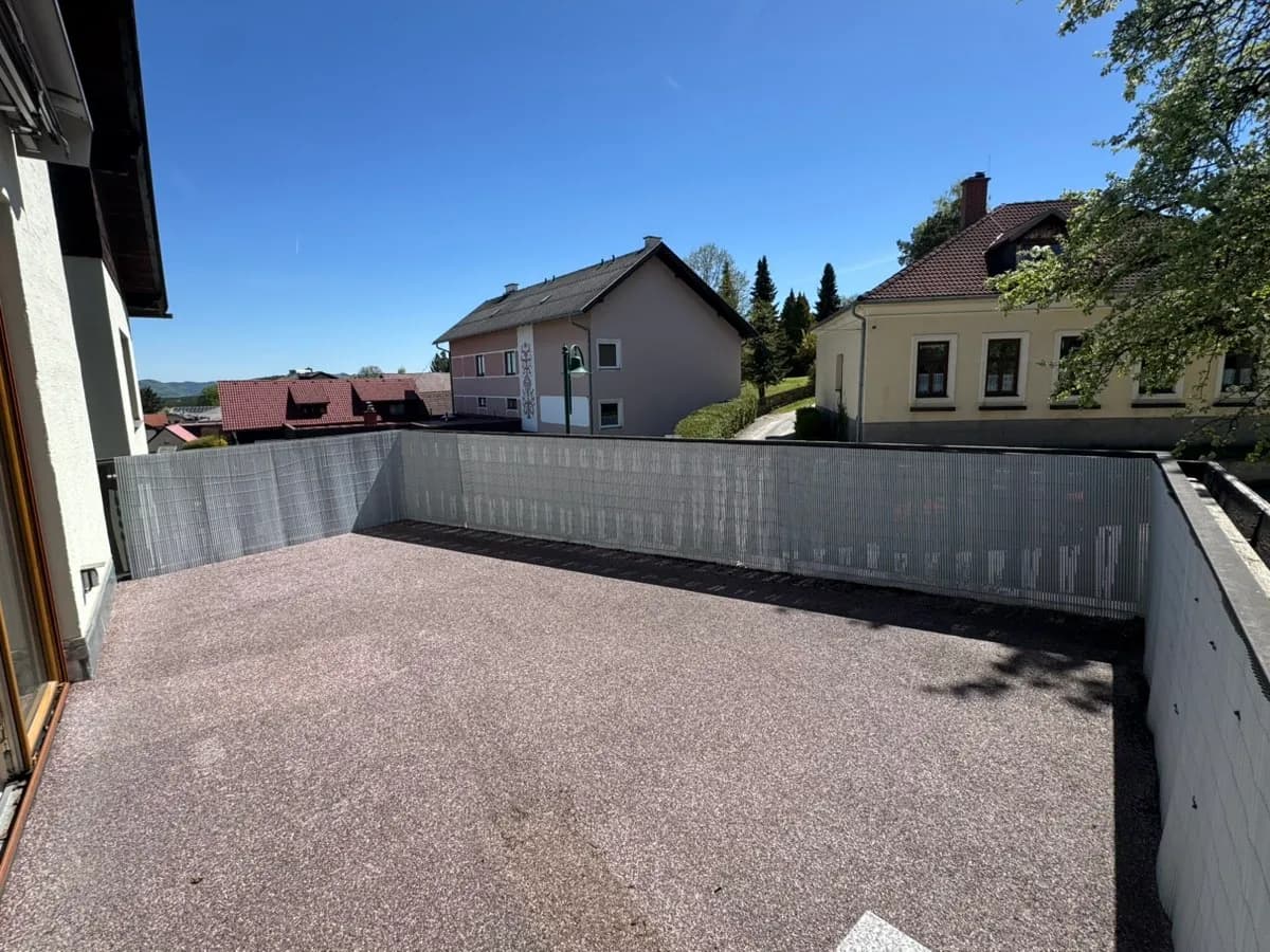 8-Zimmer-Haus kaufen in Neunkirchen – 226 m², € 325.000 – Bild 10 von 18