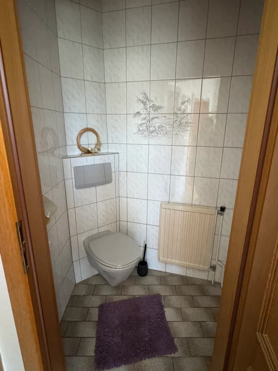 8-Zimmer-Haus kaufen in Neunkirchen – 226 m², € 325.000 – Bild 12 von 18