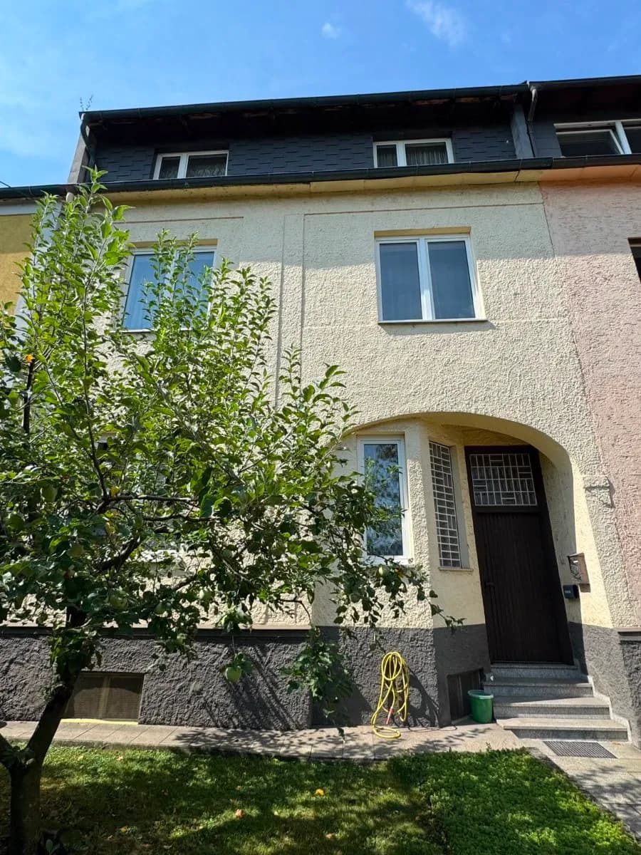 9-Zimmer-Haus kaufen in Linz – 150 m², € 320.000 – Bild 2 von 31