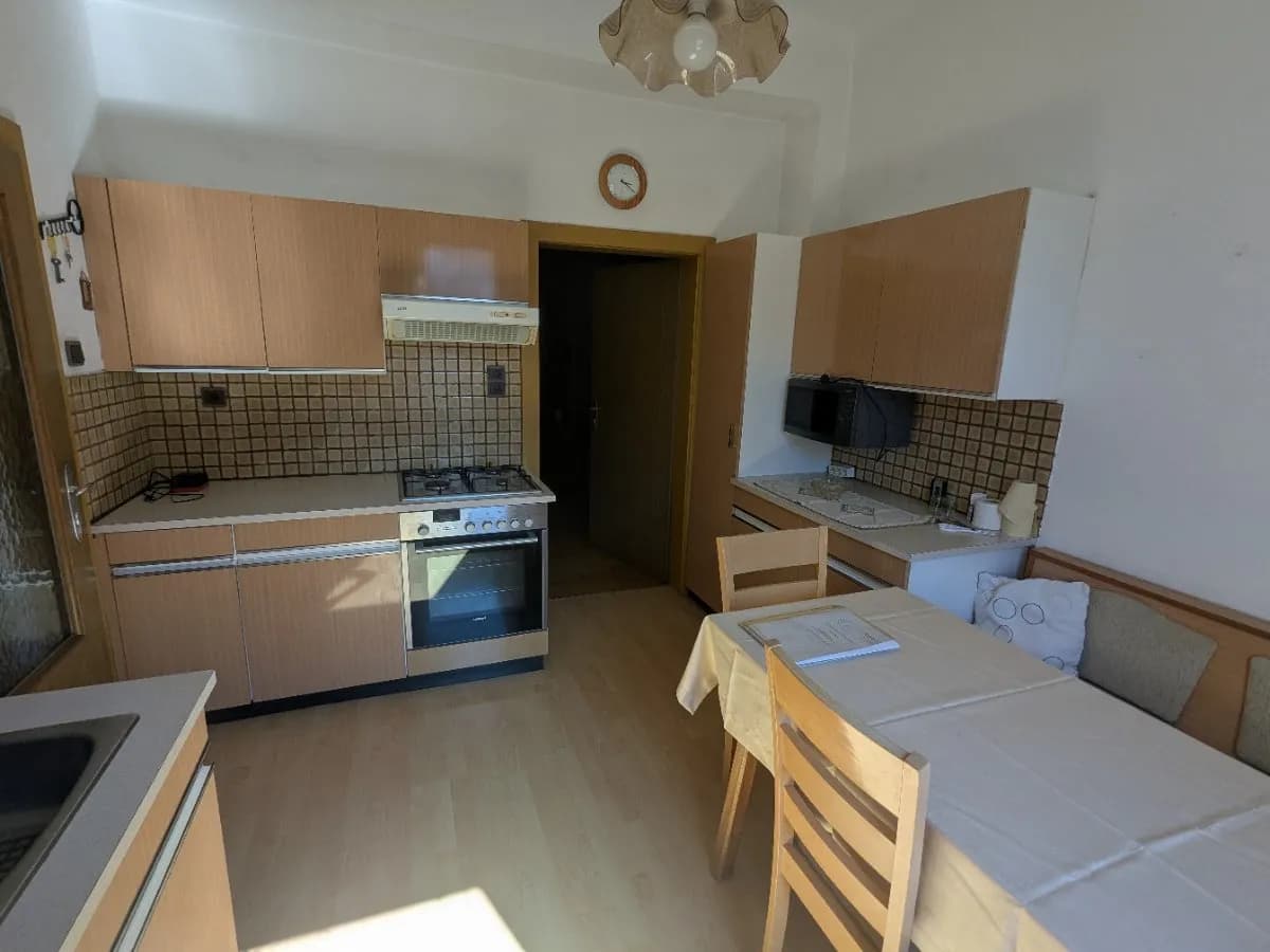 9-Zimmer-Haus kaufen in Linz – 150 m², € 320.000 – Bild 6 von 31