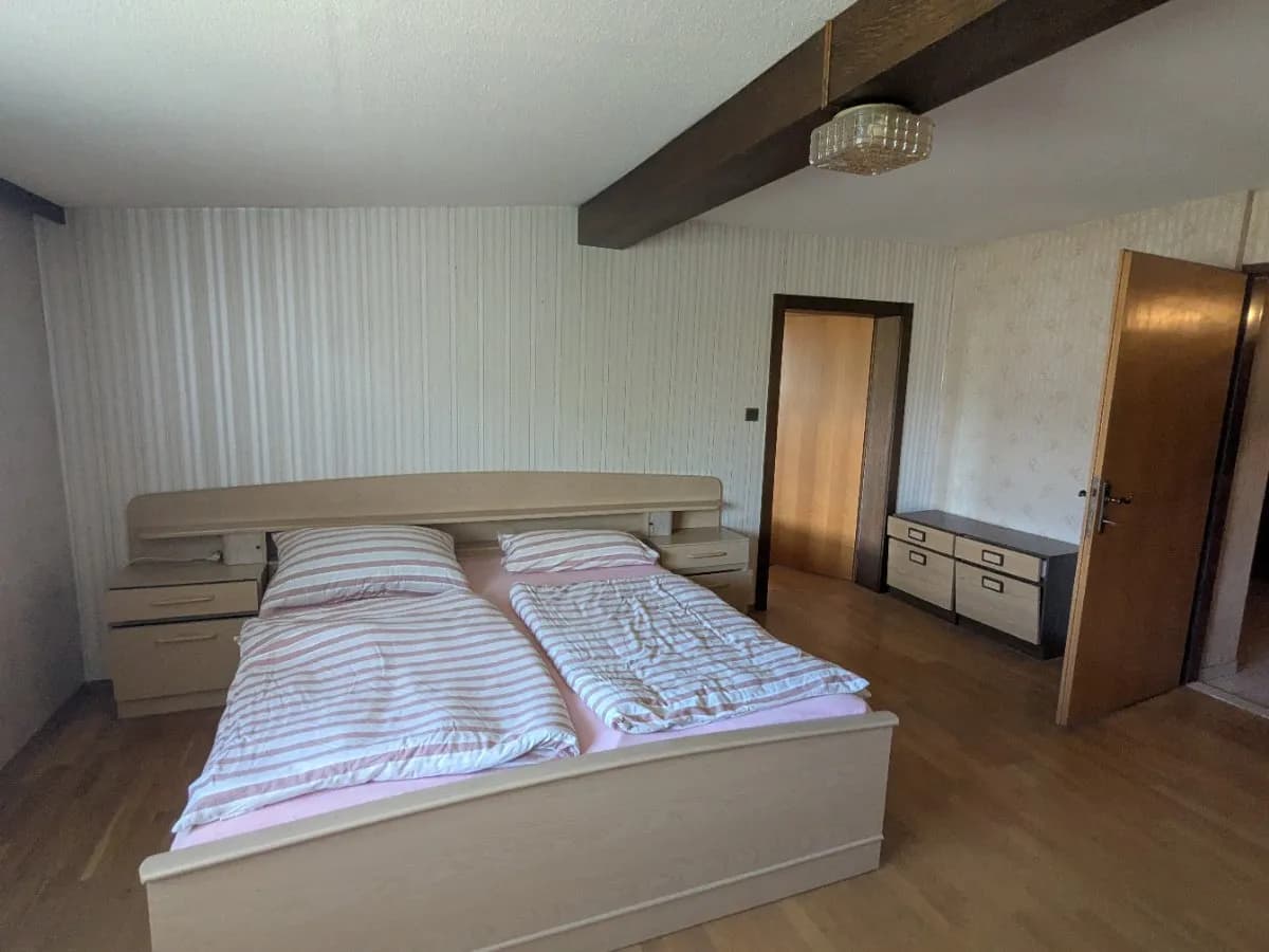 9-Zimmer-Haus kaufen in Linz – 150 m², € 320.000 – Bild 20 von 31