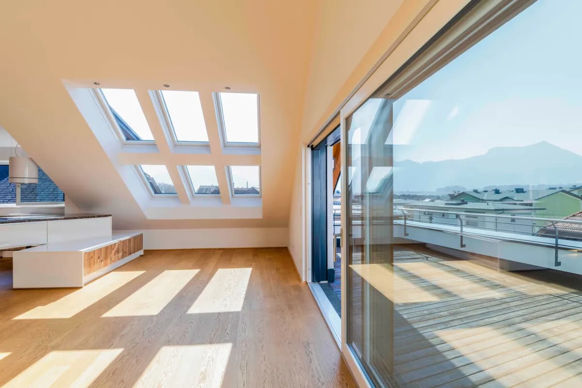 2-Zimmer-Wohnung mieten in Vöcklabruck – 108 m², € 2.482