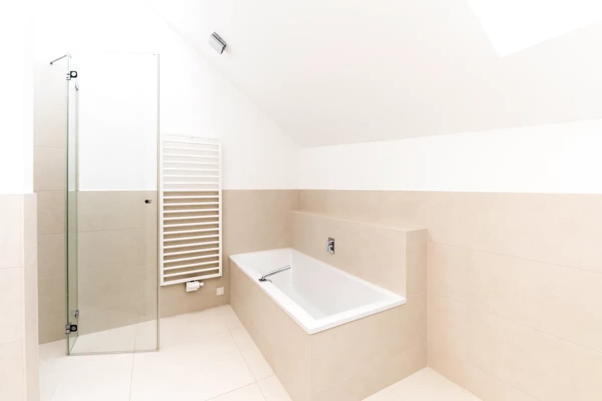 2-Zimmer-Wohnung mieten in Vöcklabruck – 108 m², € 2.482 – Bild 8 von 8