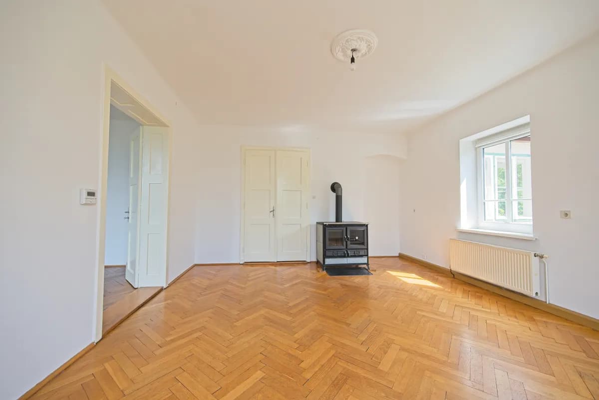 6-Zimmer-Haus mieten in Gmunden – 225 m², € 2.300 – Bild 10 von 20