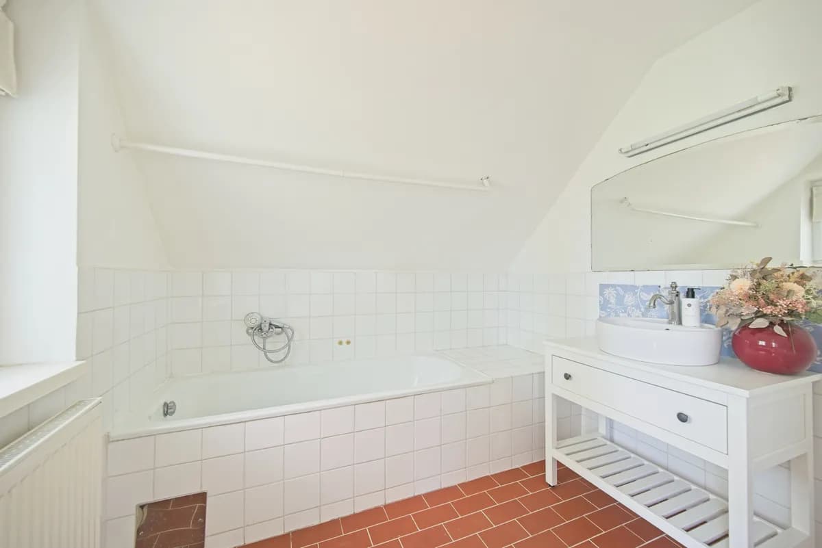 6-Zimmer-Haus mieten in Gmunden – 225 m², € 2.300 – Bild 17 von 20