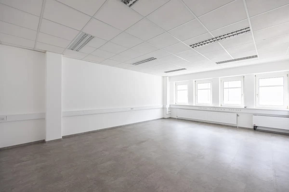 7-Zimmer-Gewerbeimmobilie mieten in Wien – 250 m², € 4.375 – Bild 8 von 11