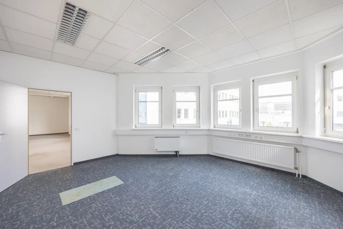 7-Zimmer-Gewerbeimmobilie mieten in Wien – 250 m², € 4.375 – Bild 9 von 11