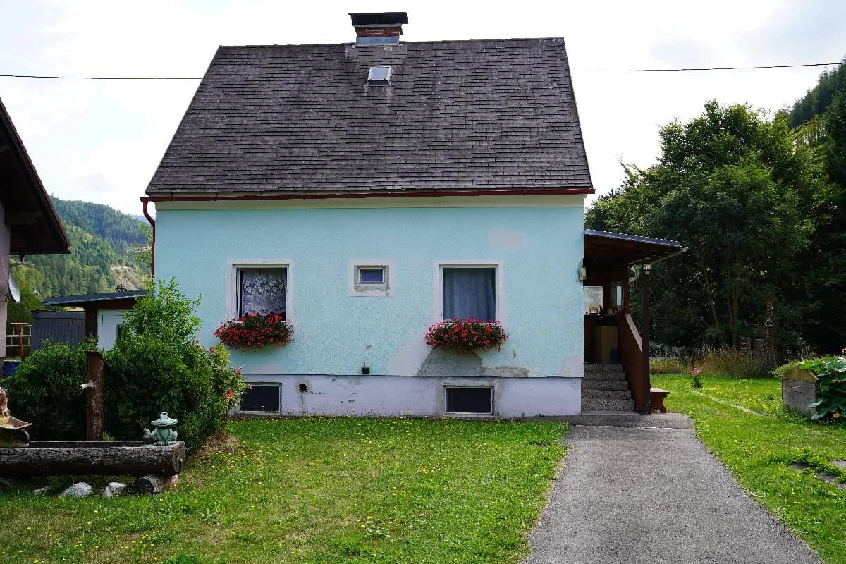 6-Zimmer-Haus kaufen in Bruck-Mürzzuschlag – 80 m², € 130.000