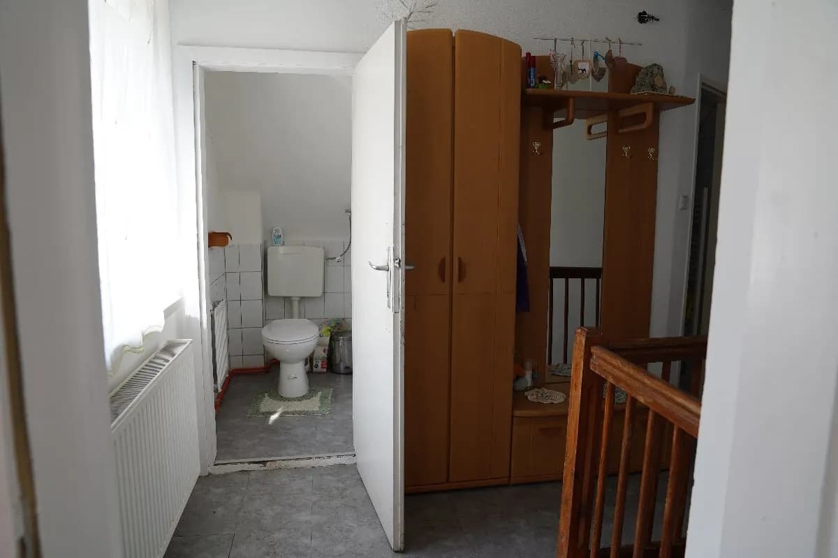 6-Zimmer-Haus kaufen in Bruck-Mürzzuschlag – 80 m², € 130.000 – Bild 24 von 33