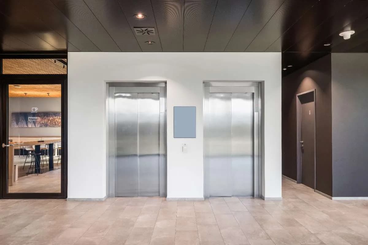 3-Zimmer-Gewerbeimmobilie mieten in Dornbirn – 450 m² – Bild 12 von 33