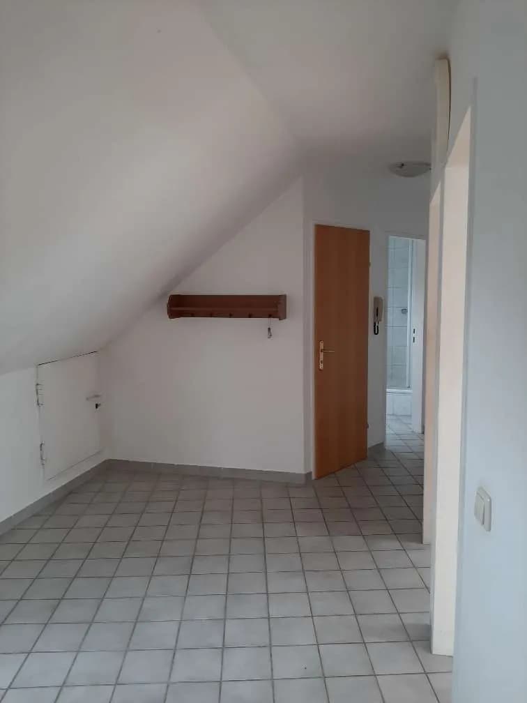4-Zimmer-Wohnung mieten in Linz – 60 m², € 820 – Bild 5 von 10