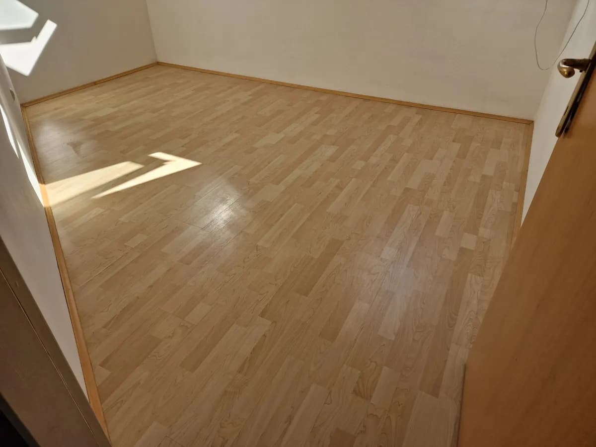 4-Zimmer-Wohnung mieten in Linz – 60 m², € 820 – Bild 9 von 10