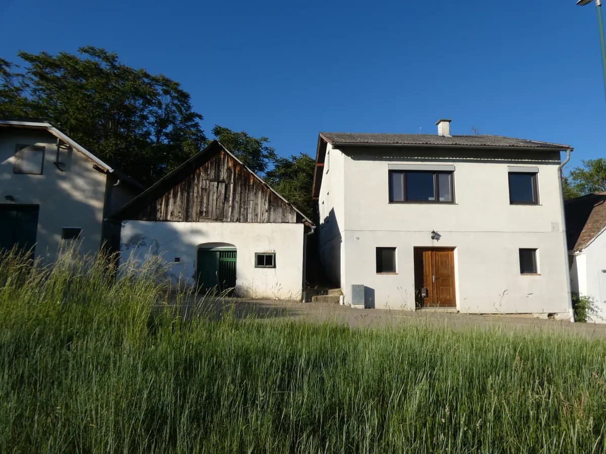 5-Zimmer-Haus kaufen in Hollabrunn – 124 m², € 130.000