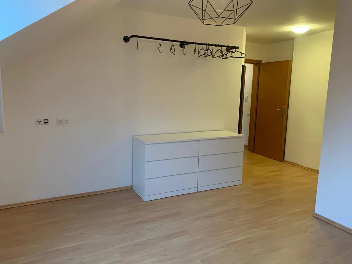 Wohnung mieten in Salzburg Stadt – 45 m², € 930 – Bild 4 von 6