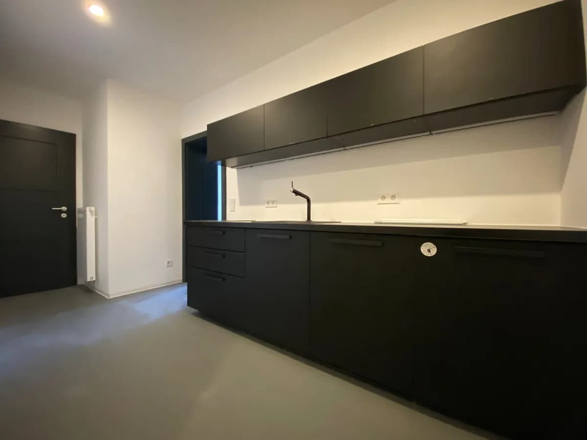 2-Zimmer-Gewerbeimmobilie mieten in Linz – 66 m², € 949