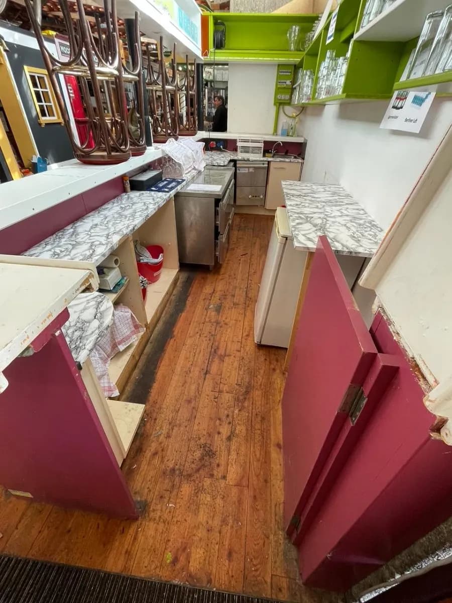Gewerbeimmobilie kaufen in Wels – 15 m², € 12.000 – Bild 2 von 5