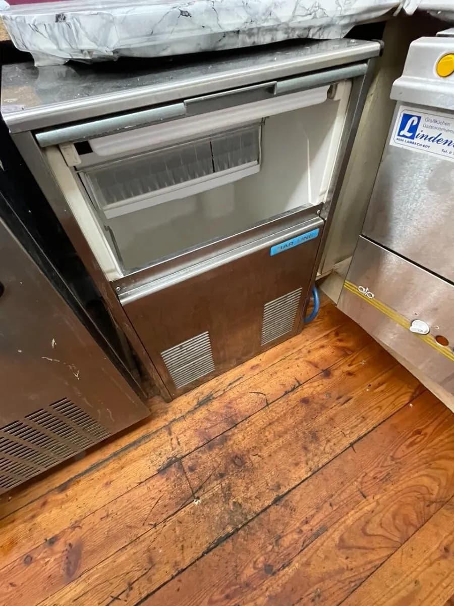 Gewerbeimmobilie kaufen in Wels – 15 m², € 12.000 – Bild 4 von 5