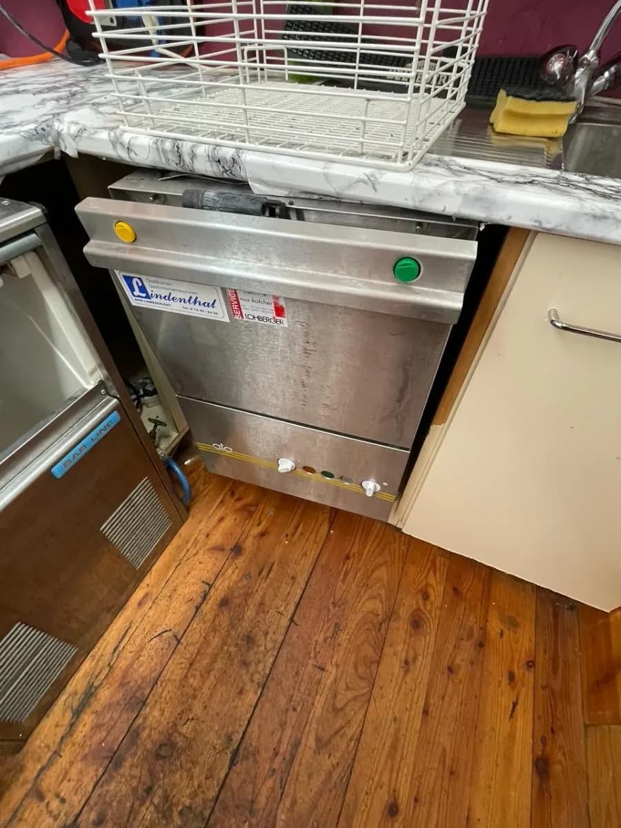 Gewerbeimmobilie kaufen in Wels – 15 m², € 12.000 – Bild 5 von 5