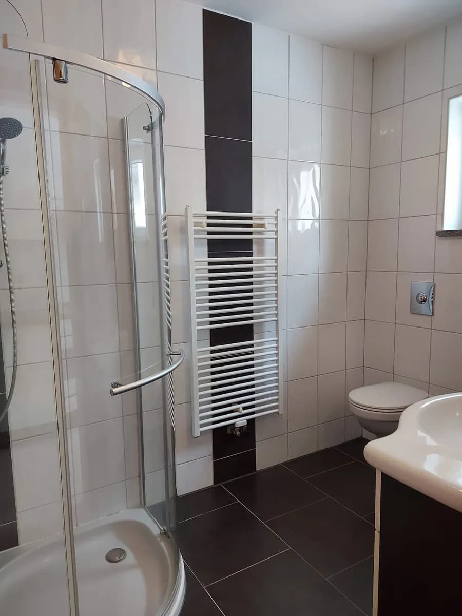 1-Zimmer-Wohnung mieten in Linz – 30 m², € 450 – Bild 11 von 14