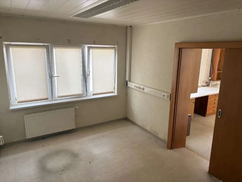 Gewerbeimmobilie mieten in Bruck-Mürzzuschlag – 60 m², € 4 – Bild 4 von 5