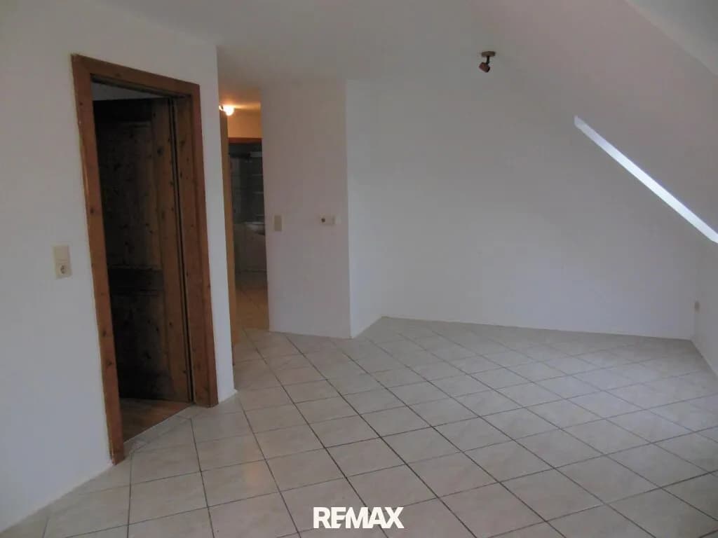 Wohnung kaufen in Steyr-Land – 130 m², € 195.000 – Bild 5 von 7