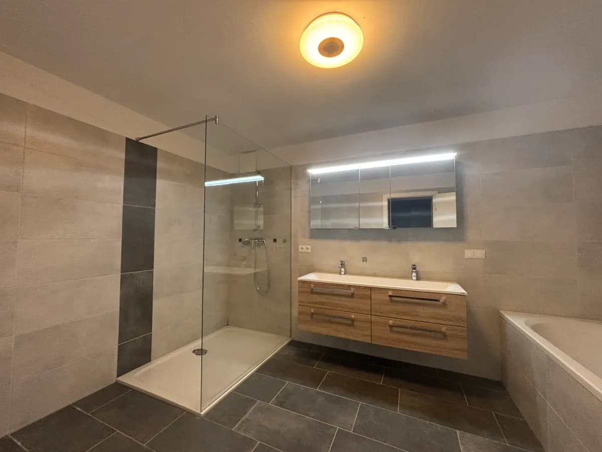 2-Zimmer-Wohnung mieten in Villach – 100 m², € 1.490 – Bild 13 von 30