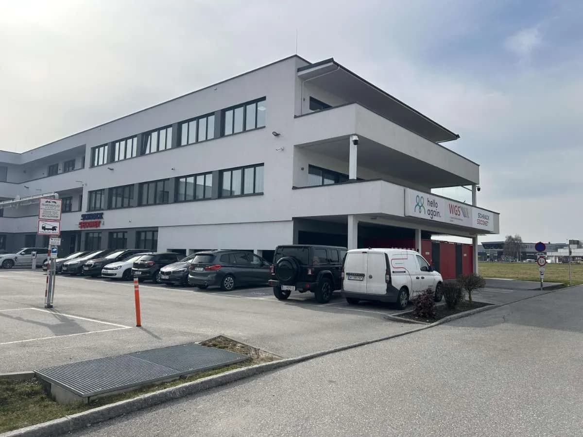 Gewerbeimmobilie mieten in Linz Land – 465 m²