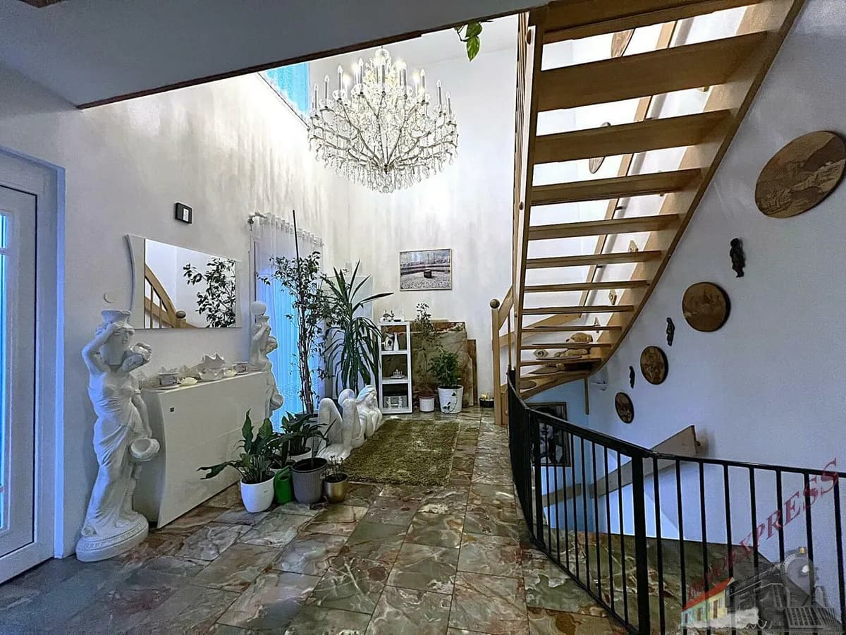 9-Zimmer-Haus kaufen in Gänserndorf – 275 m², € 849.900 – Bild 6 von 14