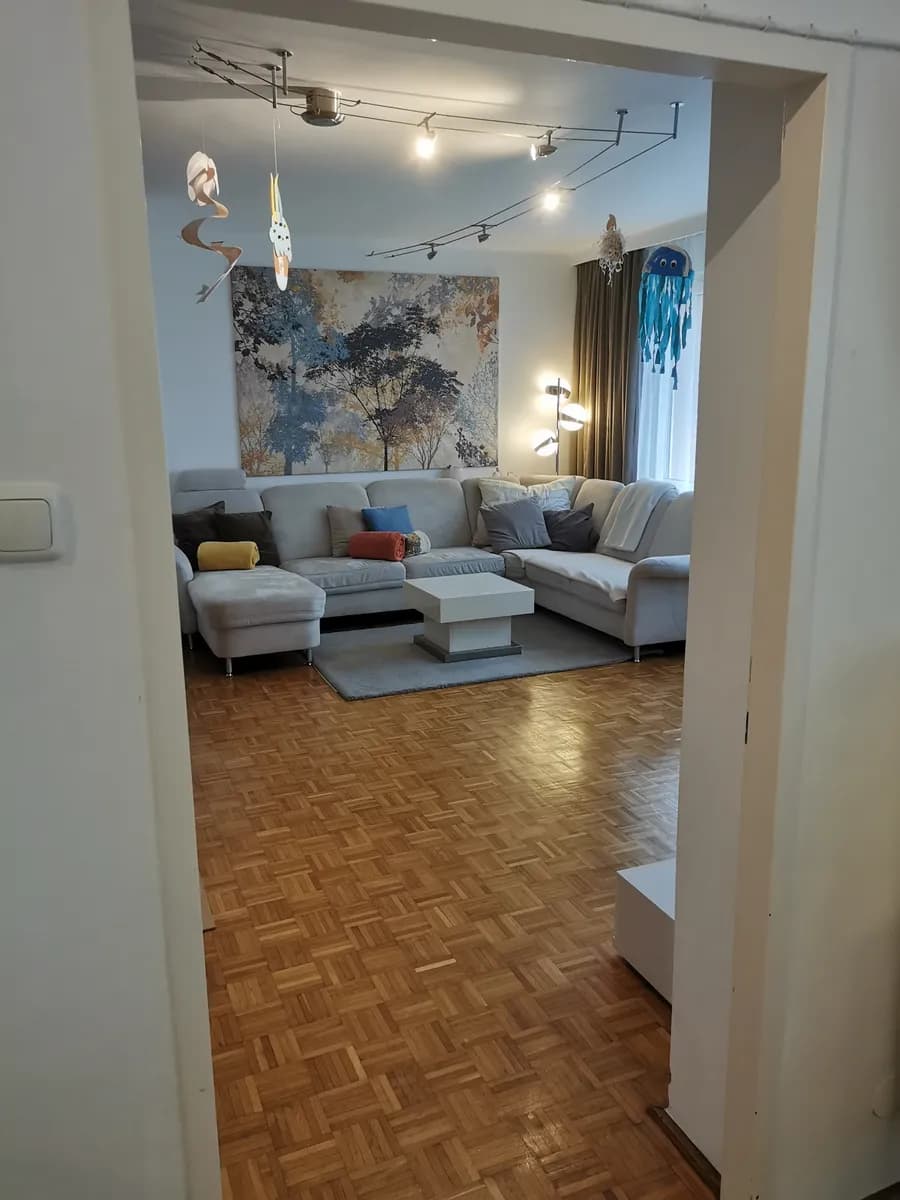 4-Zimmer-Wohnung mieten in Wels – 113 m², € 1.390 – Bild 3 von 5