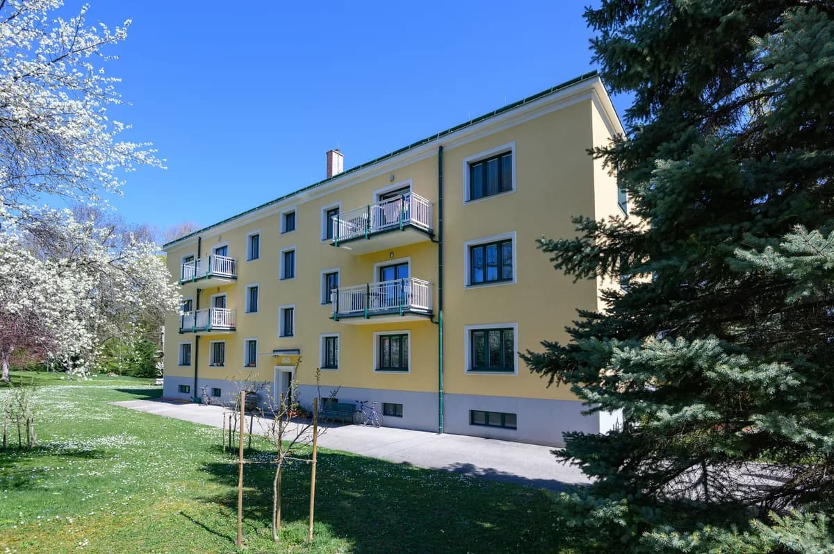 4-Zimmer-Wohnung kaufen in Baden – 127 m², € 349.000 – Bild 2 von 11