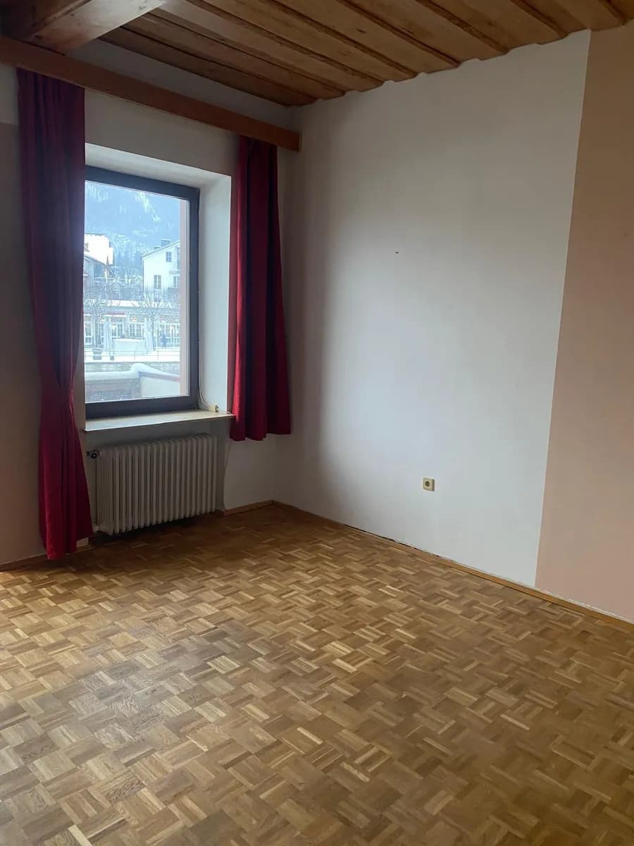 5-Zimmer-Wohnung mieten in Gmunden – 113 m², € 1.140 – Bild 7 von 16