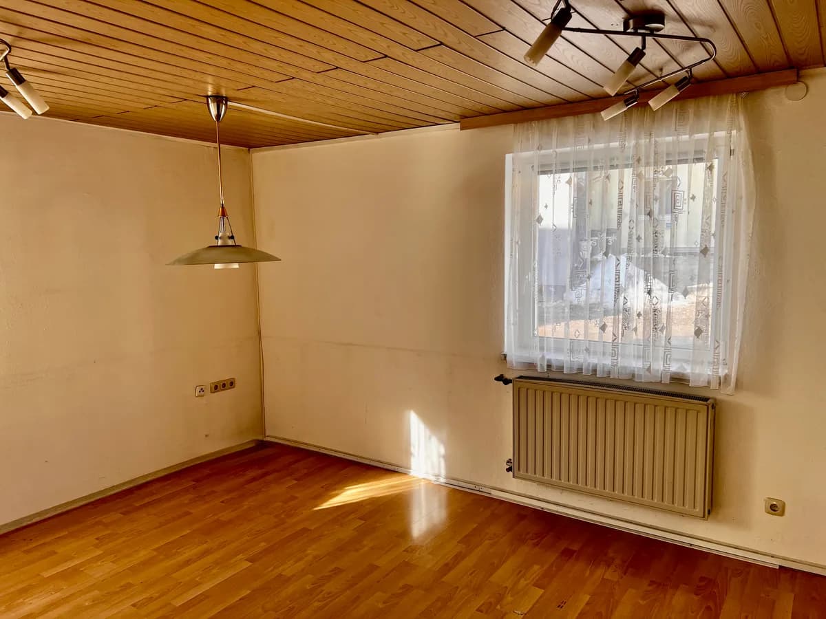 Haus kaufen in Vöcklabruck – 105 m², € 268.000 – Bild 7 von 14