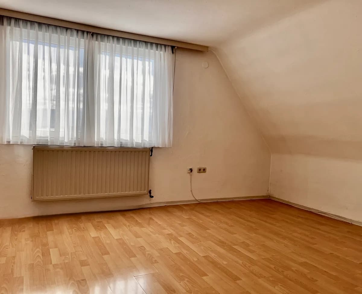 Haus kaufen in Vöcklabruck – 105 m², € 268.000 – Bild 11 von 14