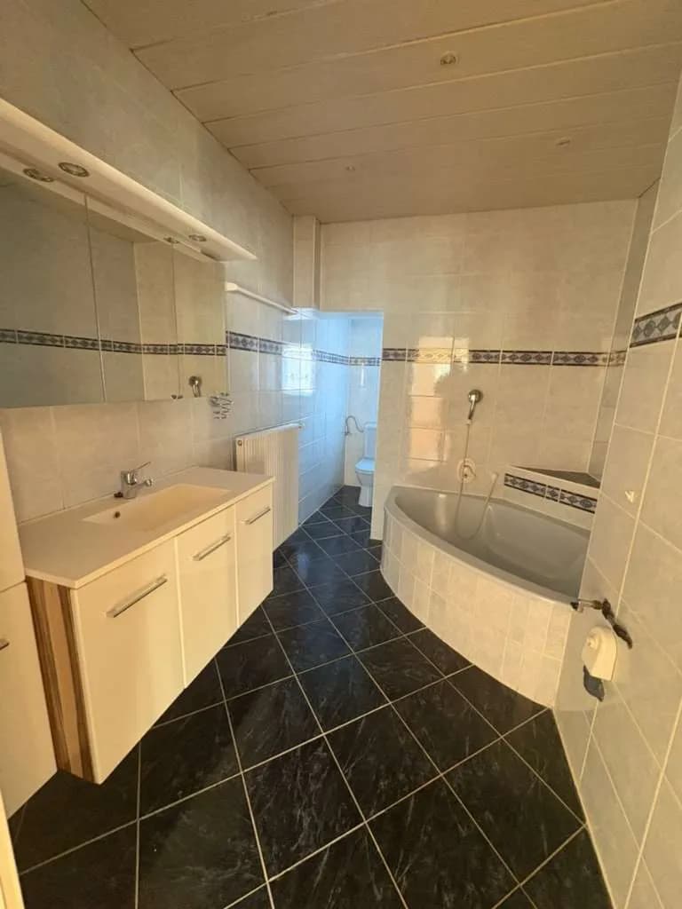 10-Zimmer-Gewerbeimmobilie kaufen in Lilienfeld – 360 m², € 490.000 – Bild 34 von 39