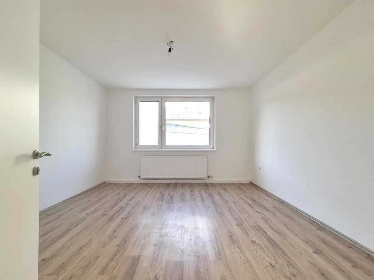 2-Zimmer-Wohnung kaufen in Linz Land – 63 m², € 185.000 – Bild 2 von 8