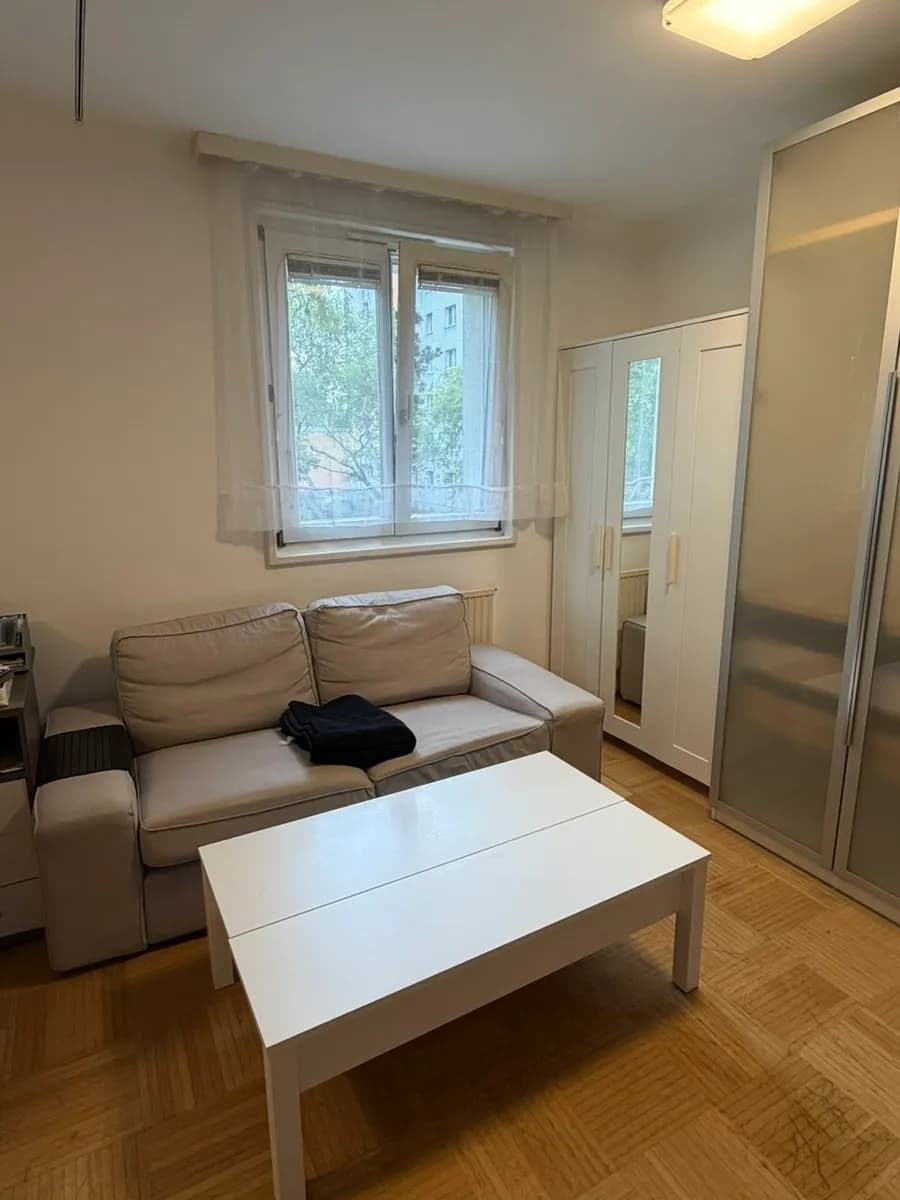 1-Zimmer-Wohnung mieten in Wien – 33 m², € 310 – Bild 3 von 12