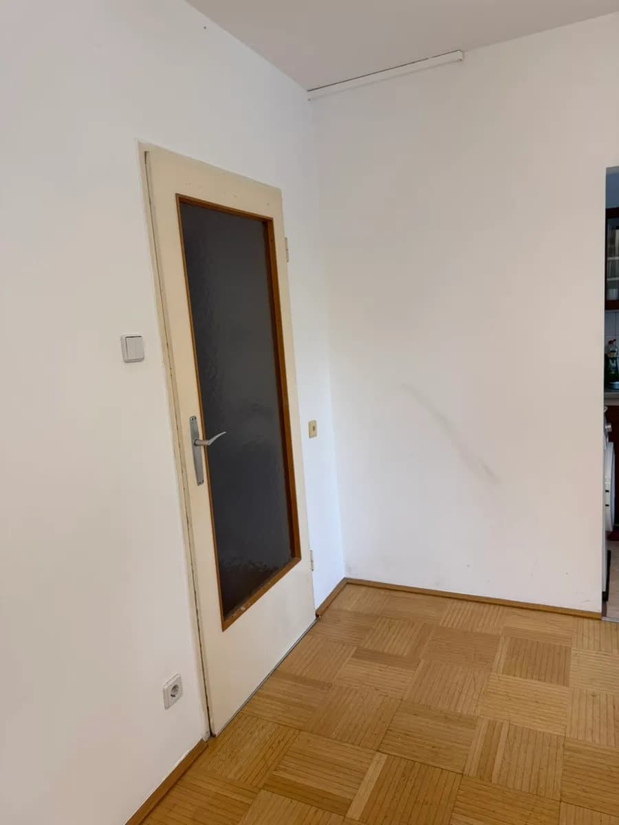 1-Zimmer-Wohnung mieten in Wien – 33 m², € 310 – Bild 4 von 12