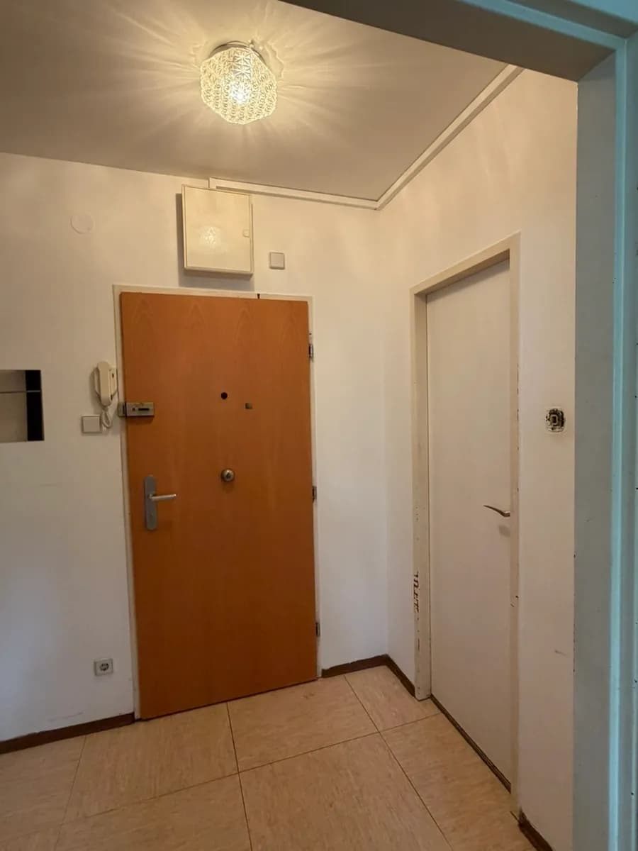 1-Zimmer-Wohnung mieten in Wien – 33 m², € 310 – Bild 8 von 12