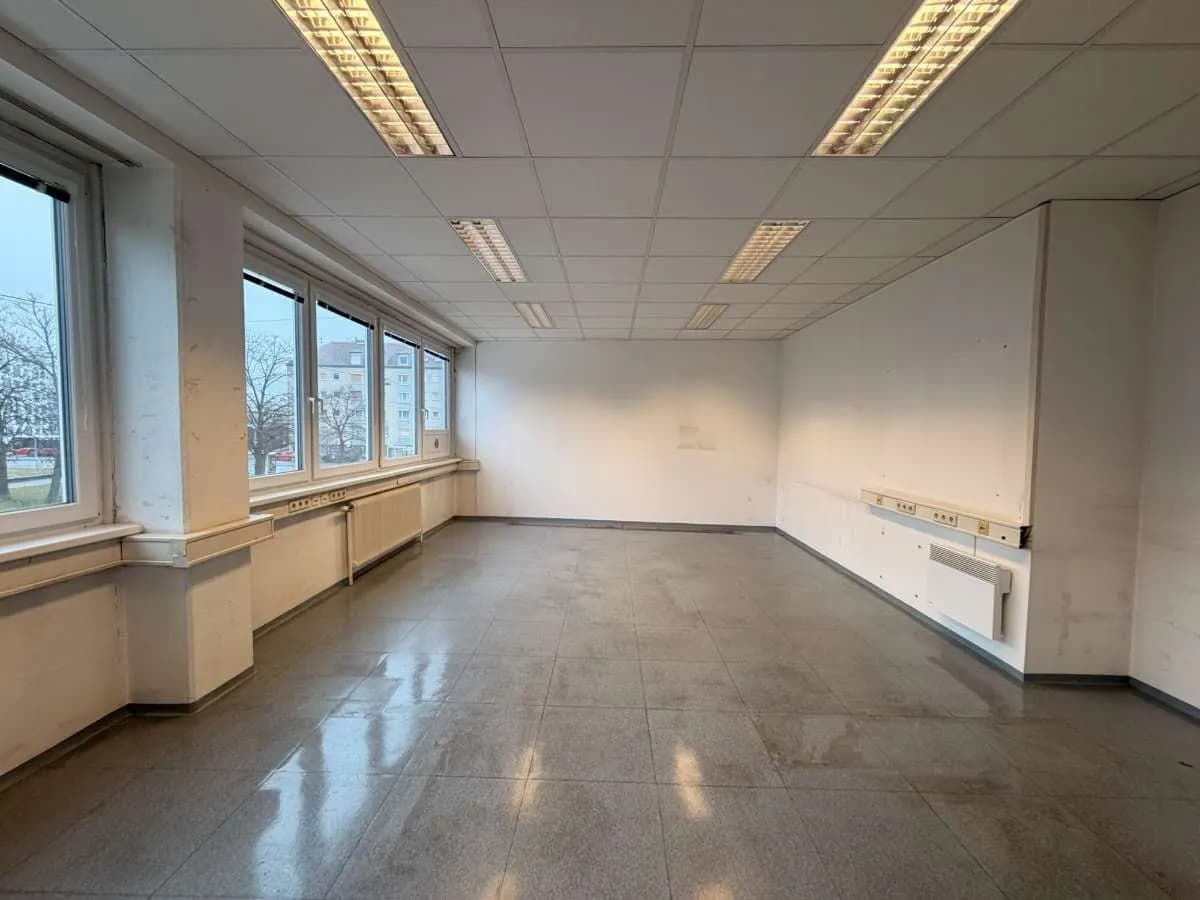 Gewerbeimmobilie mieten in Wien – 592 m² – Bild 9 von 9